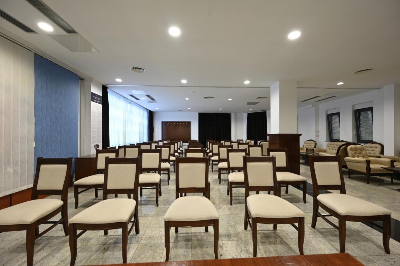 Hotel "Jkc Banja Luka" Екстер'єр фото