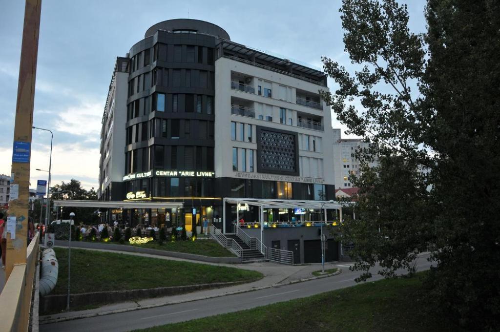Hotel "Jkc Banja Luka" Екстер'єр фото